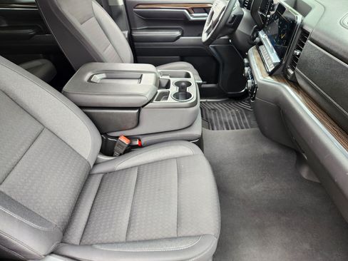 Certified 2025 Chevrolet Silverado 1500 LT RWD image 15