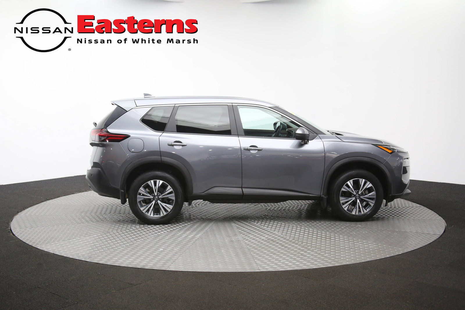 Used 2023 Nissan Rogue SV AWD/4WD image 46