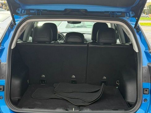 Used 2018 Jeep Compass Latitude w/ Popular Equipment Group AWD/4WD image 13