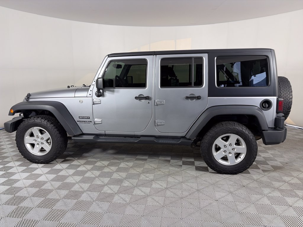 Used 2017 Jeep Wrangler Unlimited Sport w/ Quick Order Package 24S AWD/4WD image 4