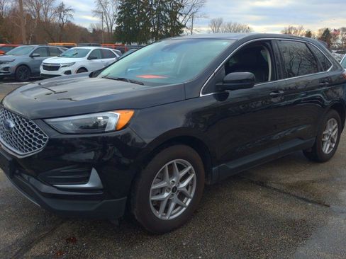 Used 2024 Ford Edge SEL image 1