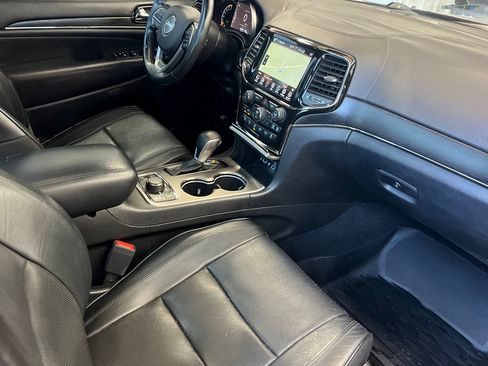 Used 2021 Jeep Grand Cherokee High Altitude AWD/4WD image 17