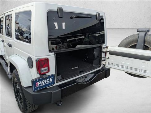 Used 2014 Jeep Wrangler Polar Edition image 6