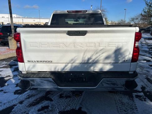 Used 2021 Chevrolet Silverado 1500 LT w/ Bed Protection Package image 4