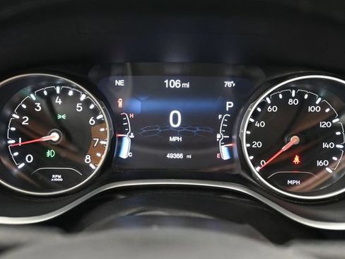 Used 2020 Jeep Compass Latitude AWD/4WD image 14