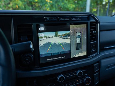 Used 2024 Ford F250 Limited w/ FX4 Off-Road Package image 25