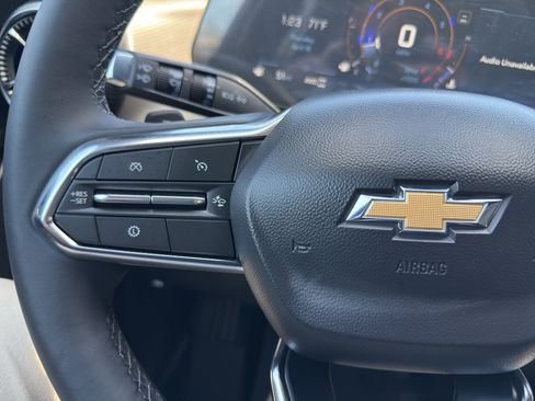 New 2026 Chevrolet Equinox LT w/ Convenience Package II AWD/4WD image 30