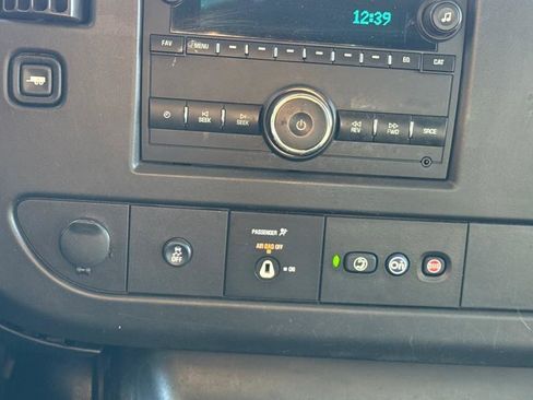 Used 2020 Chevrolet Express 2500 Extended w/ Driver Convenience Package image 27