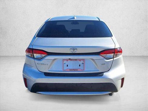 Certified 2022 Toyota Corolla LE image 6