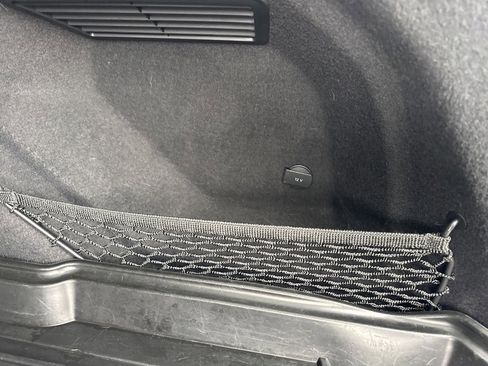 Used 2019 Audi e-tron Prestige w/ Prestige Package image 14