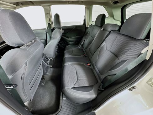Used 2021 Subaru Forester Premium AWD/4WD image 18