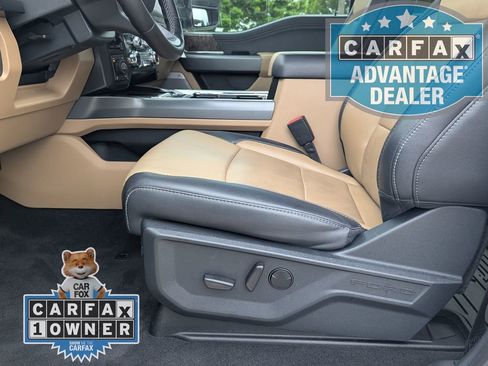 Used 2025 Ford F250 Lariat w/ Tremor Off-Road Package AWD/4WD image 17