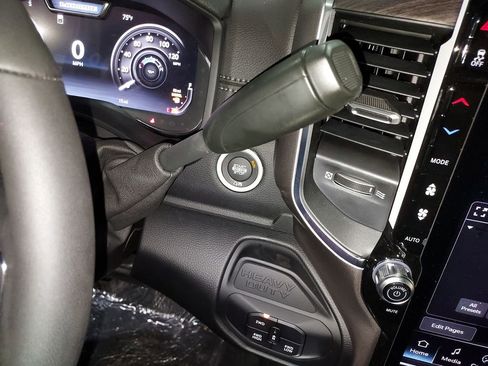 New 2026 RAM 3500 Laramie AWD/4WD image 26