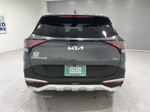Used 2024 Kia Sportage LX AWD/4WD image 7