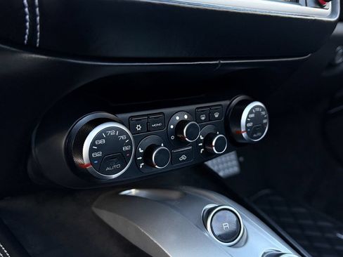 Used 2016 Ferrari California T RWD image 30