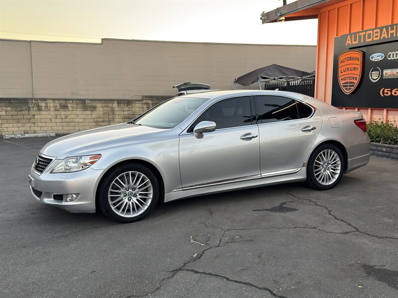 Used 2012 Lexus LS 460 w/ Sport Pkg RWD image 9