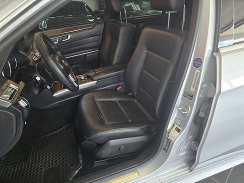 Used 2014 Mercedes-Benz E 350 4MATIC Sedan image 11