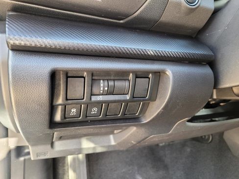 Certified 2023 Subaru Crosstrek 2.0i Premium AWD/4WD image 25