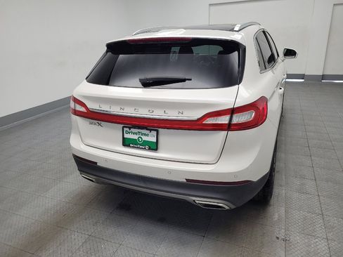 Used 2016 Lincoln MKX Reserve w/ Climate Package FWD image 7