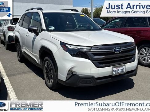 Used 2025 Subaru Forester Premium w/ Convenience Package #1 AWD/4WD image 1