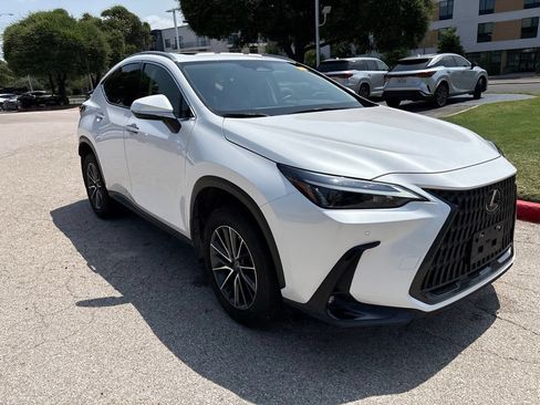 Certified 2024 Lexus NX 250 FWD w/ Towing Package (2000 Lbs) image 7
