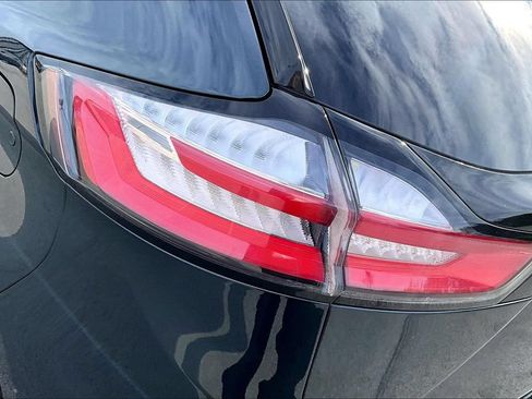 Used 2023 Ford Edge ST w/ Equipment Group 401A AWD/4WD image 29