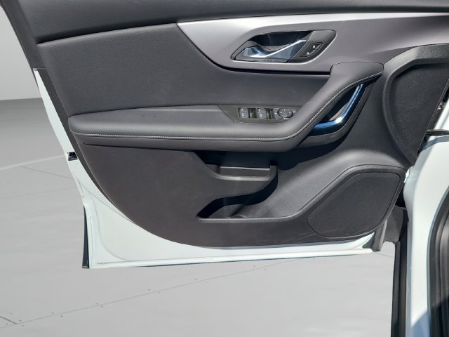 New 2026 Chevrolet Blazer LT FWD image 20