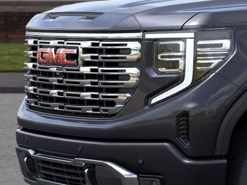 New 2026 GMC Sierra 1500 Denali w/ Denali Reserve Package image 13
