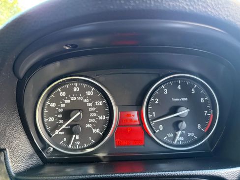 Used 2009 BMW 328i Convertible image 11