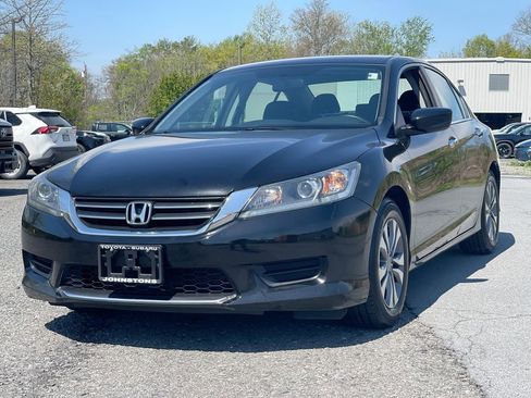 Used 2015 Honda Accord LX image 2
