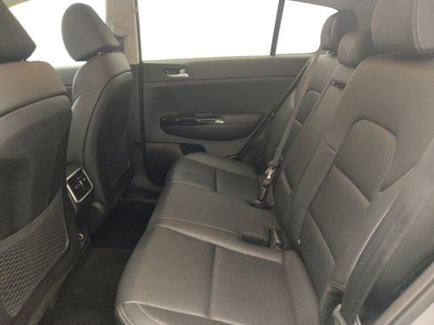 Used 2021 Kia Sportage EX FWD image 18