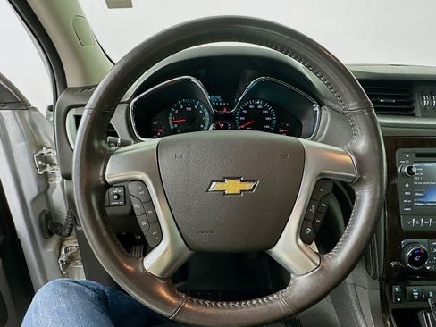 Used 2015 Chevrolet Traverse LTZ AWD/4WD image 15