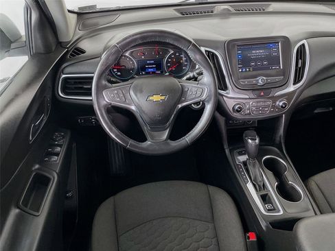Used 2019 Chevrolet Equinox LT image 25