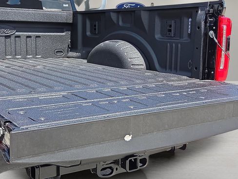 New 2026 Ford F350 Lariat w/ Black Appearance Package AWD/4WD image 9