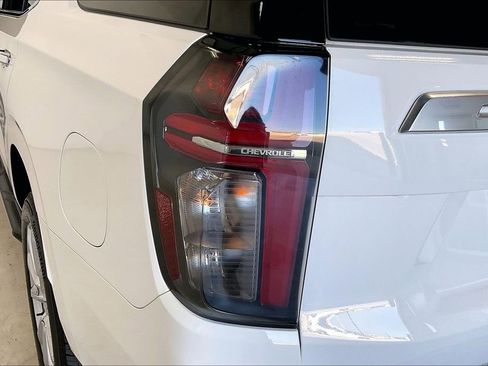 Used 2024 Chevrolet Tahoe High Country RWD image 28