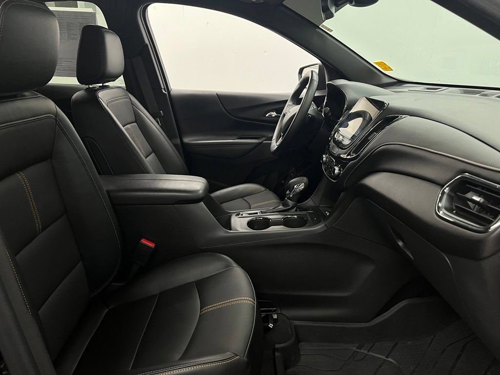 Used 2024 Chevrolet Equinox Premier w/ Redline Edition AWD/4WD image 28