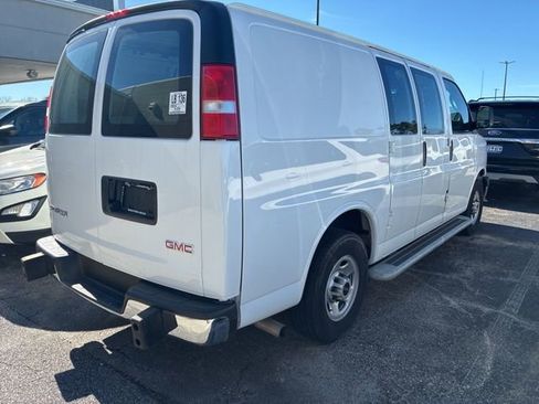 Used 2024 GMC Savana 2500 w/ Driver Convenience Package image 2