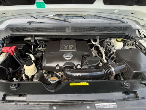 Used 2012 Nissan Armada SV AWD/4WD image 30
