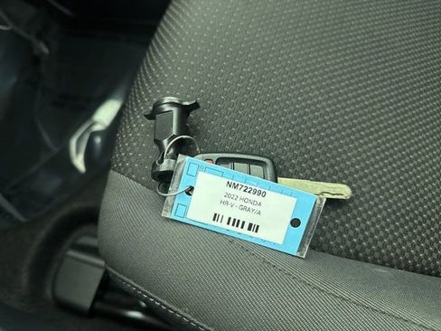 Certified 2022 Honda HR-V Sport image 37