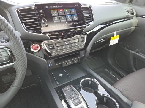 New 2026 Honda Ridgeline Black Edition image 32