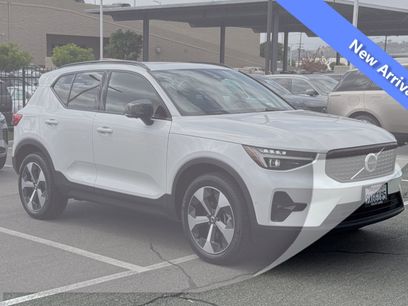 Certified 2026 Volvo XC40 B5 Plus w/ Protection Package Premier