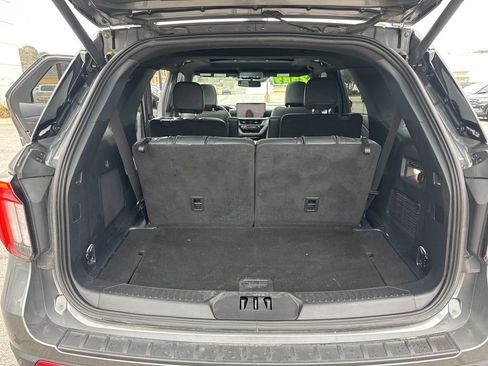 Certified 2025 Ford Explorer ST w/ Sun And Sound Package image 30