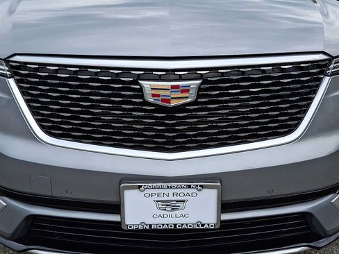 Used 2024 Cadillac XT6 Premium Luxury AWD/4WD image 9