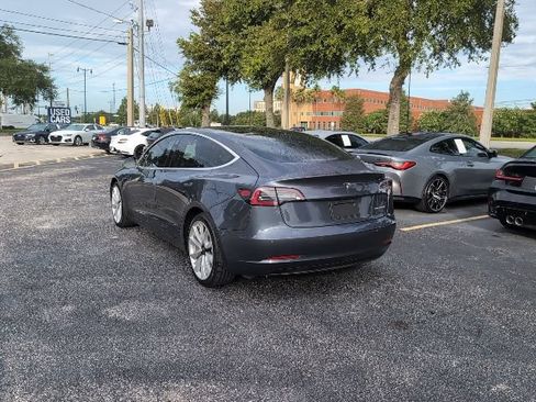 Used 2018 Tesla Model 3 Long Range AWD/4WD image 4