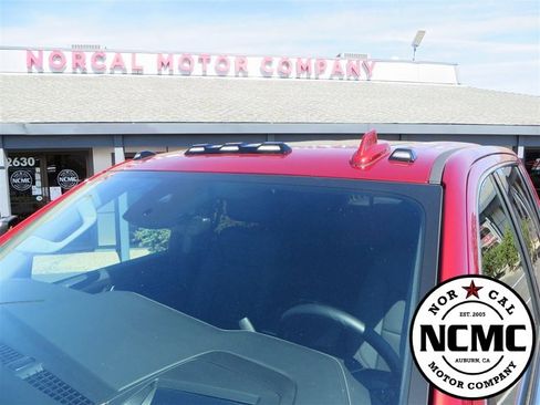 Used 2024 GMC Sierra 2500 Denali w/ Denali Reserve Package image 14