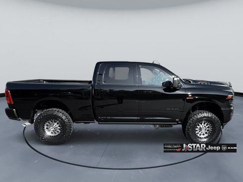 New 2026 RAM 2500 Laramie AWD/4WD image 4