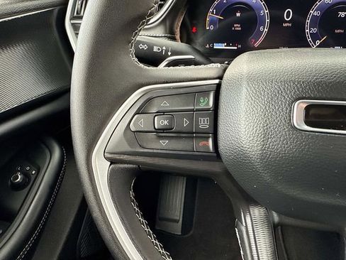 New 2025 Jeep Grand Cherokee Laredo image 15