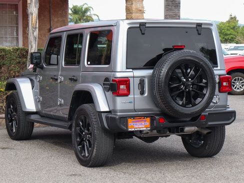 Used 2021 Jeep Wrangler Unlimited Sahara w/ Safety Group image 6