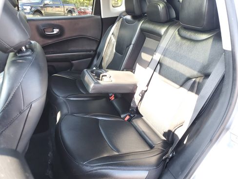 Used 2018 Jeep Compass Limited w/ Navigation Group image 18