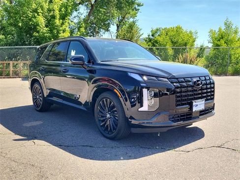 Used 2024 Hyundai Palisade Calligraphy image 7